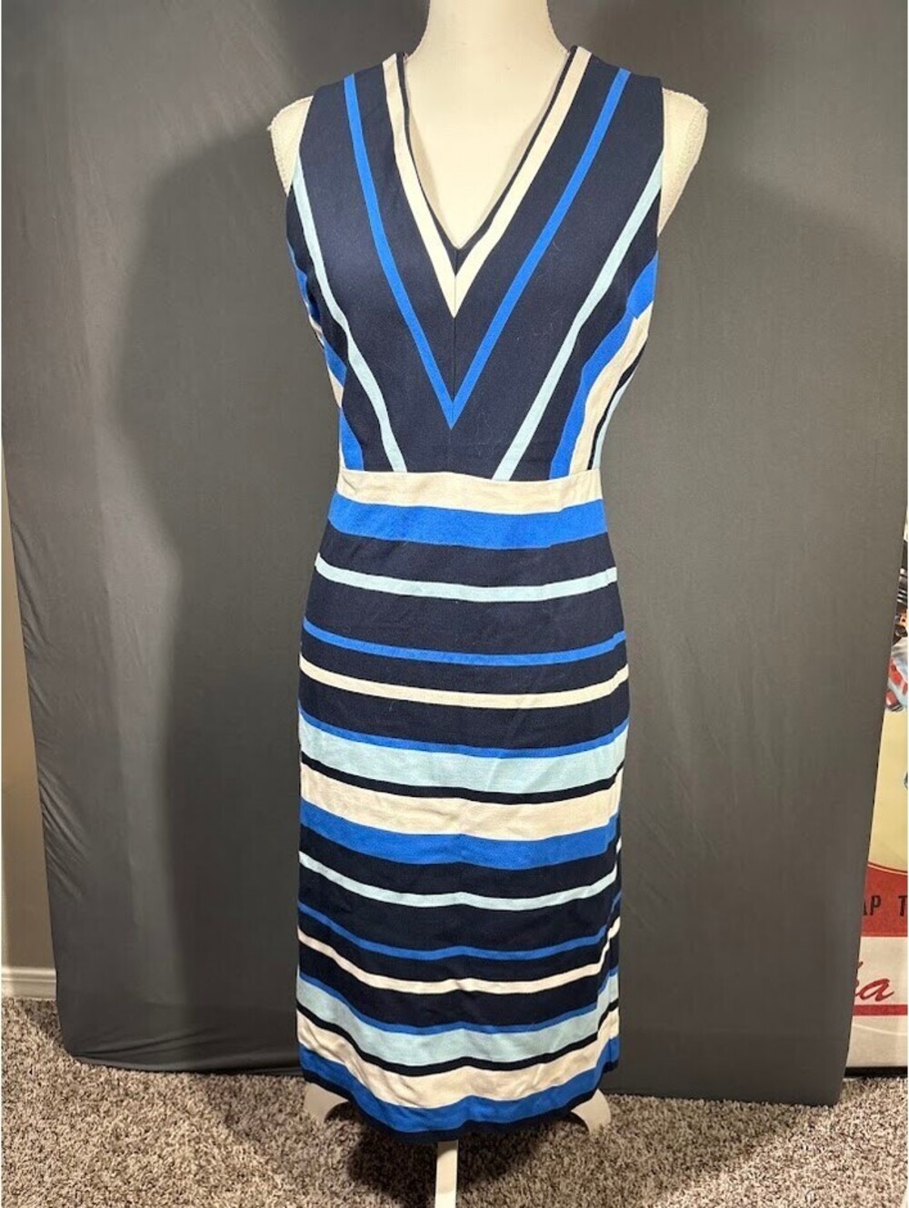 Banana Republic Ponte Sheath Dress Womens 8 Blue Striped Chevron V Neck Midi